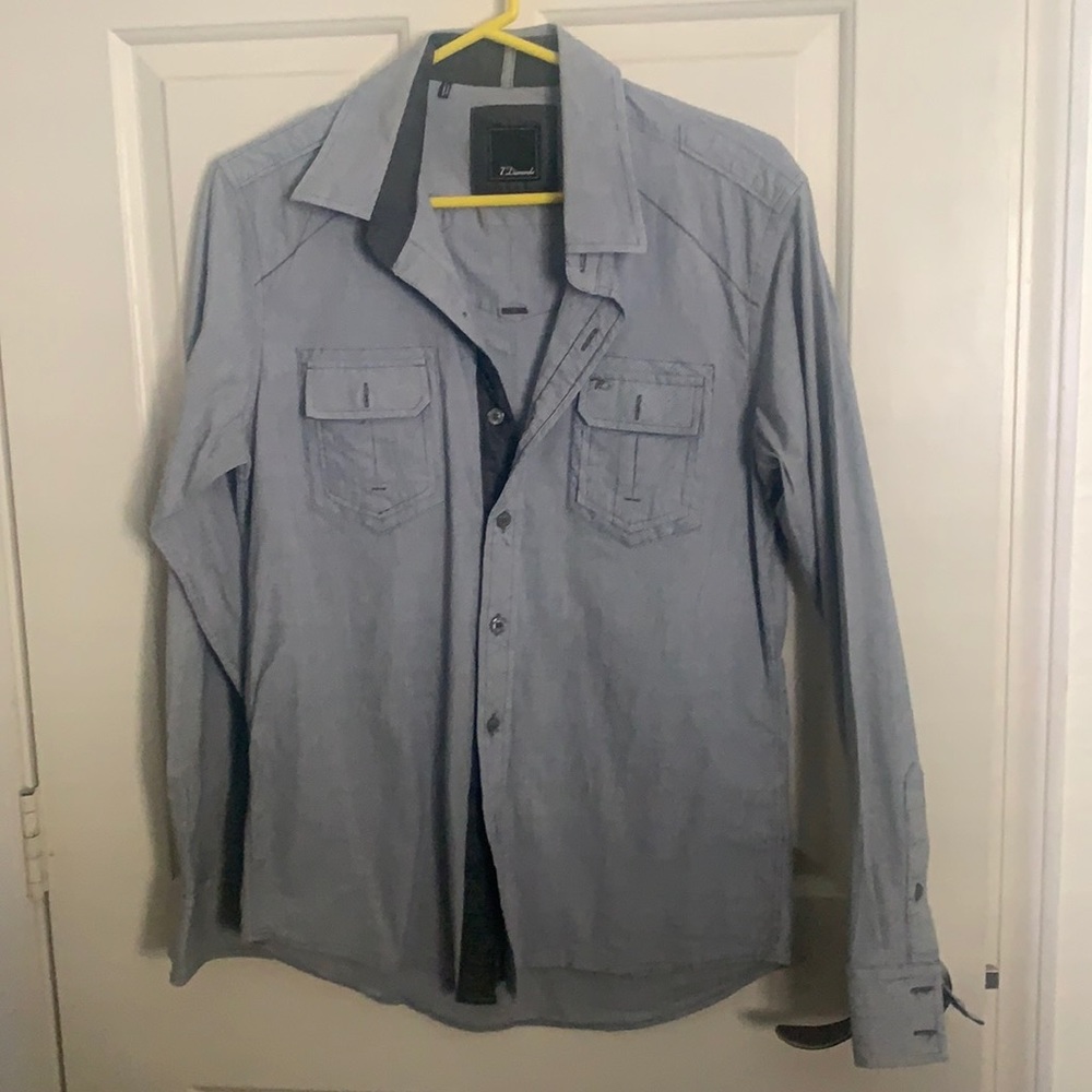 7 Diamonds Casual Button Down- Like New